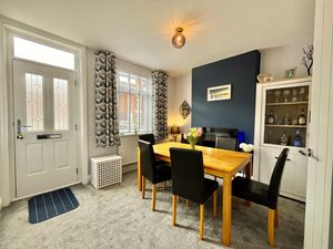 Dining Room- click for photo gallery